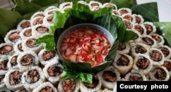 Salmon roll sambal matah Seleraku Los Angeles (dok: Seleraku Los Angeles)