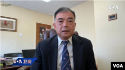 美国纽约著名华裔执业律师李进进生前曾多次参与美国之音的节目。