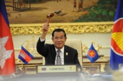 Pertemuan tahunan saat Kamboja mengambil alih kepemimpinan ASEAN, dari Brunei, untuk ketiga kalinya, pada Kamis, 28 Oktober 2021. (Foto: Facebook/Samdech Hun Sen, PM Kamboja)