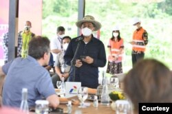 Dirjen PP2KL KLHK Sigit Reliantoro menilai konsep PLTS Balkondes Karangrejo sangat tepat. (Foto: Pertamina)