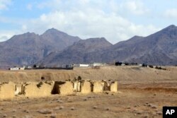 Lembah Mes Aynak terlihat sekitar 40 kilometer barat daya Kabul, Afghanistan, 2 Maret 2022. (Foto: AP)
