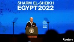 Predsednik Džo Bajden drži govor na klimatskom samitu COP27, u Šarm el Šeiku, u Egiptu, 11. novembra 2022. (Foto: Reuters/Mohamed Abd El Ghany)