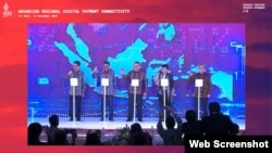 Kelima Gubernur Bank Sentral di kawasan ASEAN resmi menandatangani sistem pembayaran digital lintas lima negara ASEAN di Bali, Senin (14/11) (screenshoot )