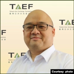 台北的国立政治大学东亚所特聘教授杨昊 (照片提供: 杨昊)