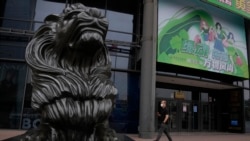 中国权威学者批强送方舱擅闯民宅违宪 个人微博遭清零