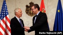 Susret američkog senatora Rona Džonsona i predsjednika Srbije Aleksandra Vučića u Beogradu 18. februara 2018. godine