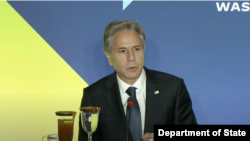 美国国务卿布林肯9月28日在美国国务院主持美国-太平洋岛国峰会领导人工作午餐（国务院视频截屏）