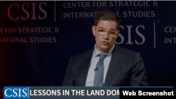 벤자민 젠슨 CSIS 미래연구소 소장이 2025년 2월 20일 미 전략국제문제연구소 (CSIS)에서 열린 우크라이나 전쟁의 최신 전술에 대한 토론에서 발언하고 있다. . 출처 = CSIS 웹사이트 스크린샷.
