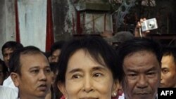 Lãnh tụ đối lập Miến Điện Aung San Suu Kyi