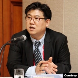 韩国国立釜庆大学中国学系教授徐畅培（照片由本人提供）