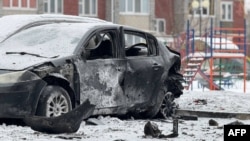 Uništeni automobil u raketnom napadu na ruski grad Belgorod (Foto: Handout / Telegram / @vvgladkov / AFP) 
