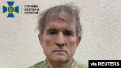 Uhapšeni Medvedčuk na nepoznatoj lokaciji u Ukrajini (Foto: Press service of State Security Service of Ukraine/Handout via REUTERS)