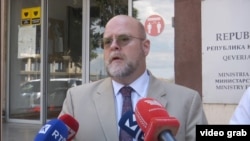 Džef Hovenijer, ambasador SAD na Kosovu