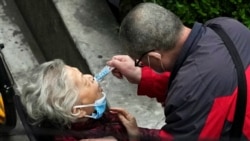 重灾区上海疫情再创新高 清零渺茫但却不肯掉头