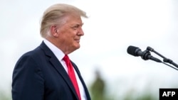 រូបឯកសារ៖ លោក​អតីត​ប្រធានាធិបតី Donald Trump ថ្លែង​សុន្ទរកថា​ក្នុង​អំឡុង​ដំណើរ​ទស្សនកិច្ច​របស់​លោក​នៅ​រដ្ឋ Texas ​កាលពី​ថ្ងៃទី៣០ ខែមិថុនា ឆ្នាំ២០២១។