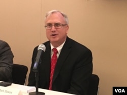 2049项目研究所执行主任石明凯 (美国之音钟辰芳拍摄)