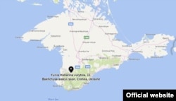 NewsFront.info's Russian Tax Authority data says the website is located in Crimea