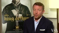 美国万花筒：亚瑟王再返大银幕 重新诠释王者之剑