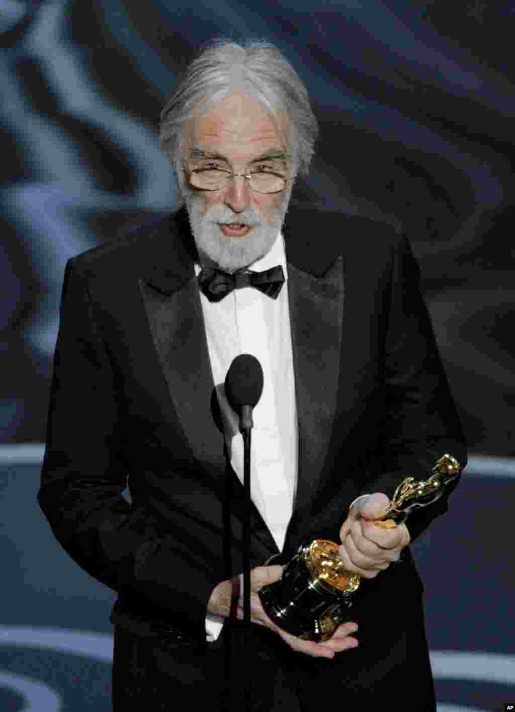 Ðạo diễn Michael Haneke nhận giải Phim nói tiếng nước ngoài hay nhất 'Amour'.
