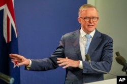 PM Australia Anthony Albanese dalam konferensi pers di Sydney, Austalia, 10 JUni 2022. (AP/Mark Baker)