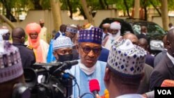 Shugaba Buhari yana ganawa da manema labarai bayan da aka kammala Sallar Idi a Daura