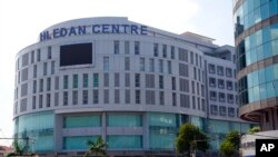 လှည်းတန်းစင်တာ