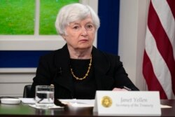 Menteri Keuangan Janet Yellen selama pertemuan dengan para pemimpin bisnis tentang batas utang di South Court Auditorium di kampus Gedung Putih, 6 Oktober 2021, di Washington. (Foto: AP)
