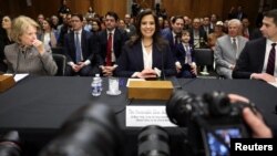 엘리스 스터파닉 유엔대사 지명자가 2025년 1월 21일 상원 외교위 인준 청문회에서 발언하고 있다.