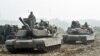 주한미군 제2보병사단 기갑부대가 지난 2013년 5월 연천에서 열린 한미합동도강훈련에 참가했다.