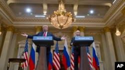 美国总统川普和俄罗斯总统普京在芬兰赫尔辛基的总统府举行联合记者会。(2018年7月16日)