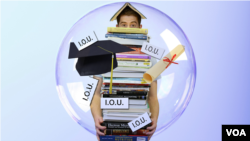 Paket stimulus Presiden Biden, termasuk pengampunan utang mahasiswa, dianggap tidak akan dapat mengatasi masalah pinjaman mahasiswa di AS. (Foto: ilustrasi).