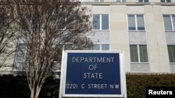 ARHIVA : Zgrada Stejt departmenta u Vašingtonu (Foto: REUTERS/Joshua Roberts)