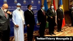 Ba présidents Faustin Archange Touadera ya RCA (2e D), Joao Lourenço ya Angola (3e D), Denis Sassou N'Guesso ya Congo-B. (C) mpe Idris Deby ya Tchad ((2e G) na likita lya CIRGL na Luanda, Angola, 29 janvier 2021. (Twitter/Thierry Moungalla)