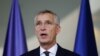Генеральний секретар НАТО Єнс Столтенберг під час пресеонференції в Німеччині. (Photo by Odd ANDERSEN / AFP)