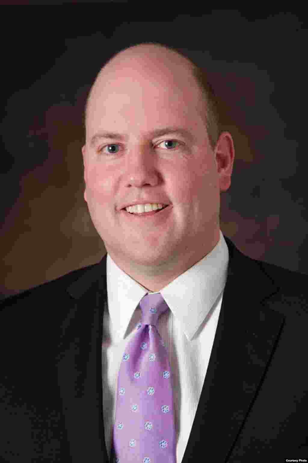 维吉尼亚州“正义研究所”资深律师伯特•高尔(伯特•高尔提供)