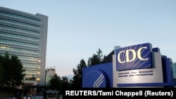 资料照片：2014年9月30日，位于佐治亚州亚特兰大市的美国疾病控制与预防中心外景。（路透社照片）