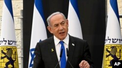 以色列总理本雅明·内塔尼亚胡（Benjamin Netanyahu）2024年5月12日在一场纪念演说中表示，以军将持续战斗直到获得最终胜利。（美联社）