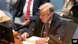 Antonio Guterres, Sekretaris Jenderal Perserikatan Bangsa-Bangsa, berbicara dalam pertemuan Dewan Keamanan PBB, 23 September 2021, di New York. (Foto: AP/John Minchillo)