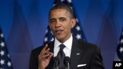 Presiden Barack Obama mengimbau dicabutnya undang-undang federal yang mengatakan bahwa perkawinan hanya antara laki-laki dan perempuan (foto: dok).