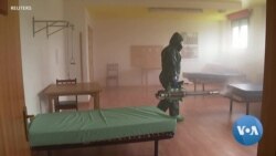 VOA英语视频: 手机APP能警告你接触了新冠病毒