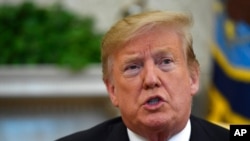 Presiden AS Donald Trump di Oval Office, Gedung Putih, Washington, 27 Maret 2019. 