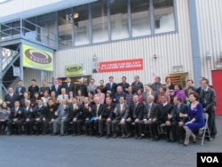 美国台湾客家乡亲欢迎王金平率领的祝贺团(美国之音容易拍摄)