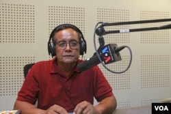 លោក មាស នី អ្នកស្រាវជ្រាវសង្គម។ (លឹម សុធី/VOA)