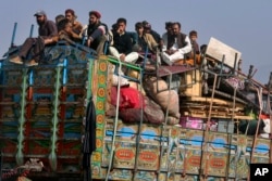 Pokiston yuzlab ming afg'onni allaqachon chiqarib yuborgan