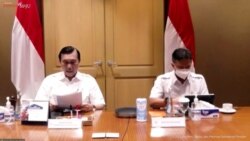 Menko Marves Luhut Binsar Pandjaitan dalam telekonferensi pers di Jakarta, Senin (4/10) mengatakan Blitar menjadi kota pertama yang melakukan uji coba penerapan PPKM Level 1 (VOA)