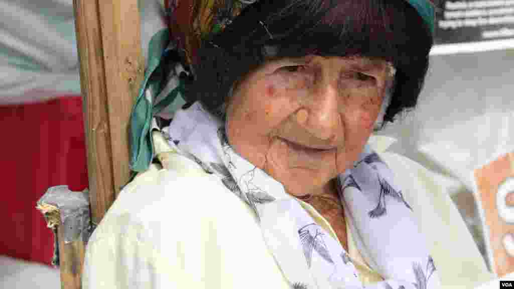 政治活动人士康赛普珊•皮乔托(美国之音 亚微拍摄)