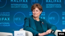 美国新罕布什尔州的民主党参议员珍妮·沙欣(Jeanne Shaheen)在第16届哈利法克斯国际安全论坛上.