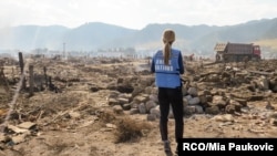 지난 2016년 9월 유엔 직원이 북한 홍수 피해 현장을 조사하고 있다. (자료사진=RCO/Mia Paukovic. 제공)