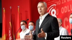 ARHIVA - Predsednik Crne Gore obraća se medijima posle izbora 30. avgsta 2020. (Foto: Reuters/Stevo Vasiljević)