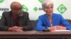 Jill Stein and Ajamu Baraka, the Green Party's ticket for the 2016 presidential election, appear at a news conference at the party's convention in Houston, Aug. 6, 2016. (G. Flakus/VOA)
